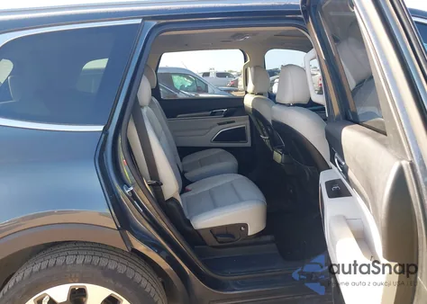 2020 Kia Telluride S z USA, uszkodzony, nr VIN 5XYP6DHC0LG024686